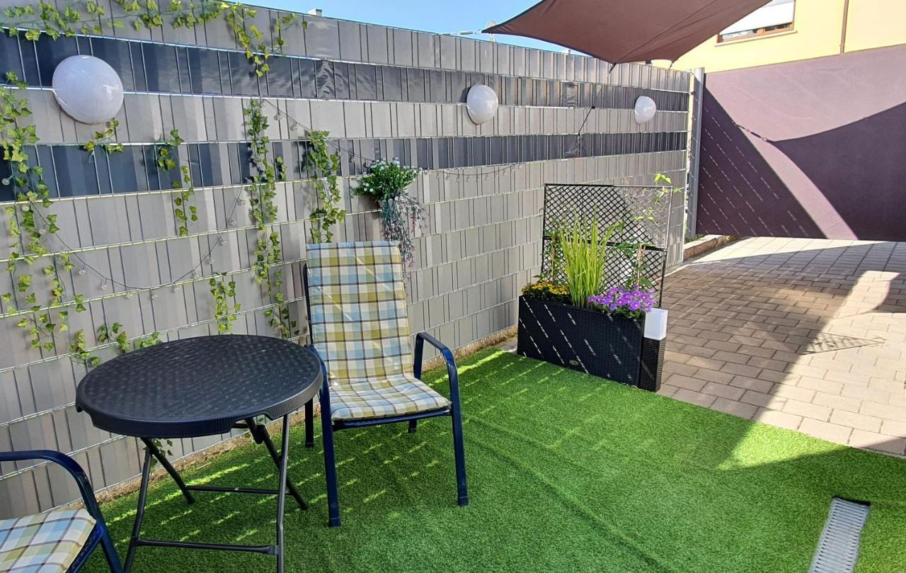 Studio Appartement Speichersdorf Dış mekan fotoğraf